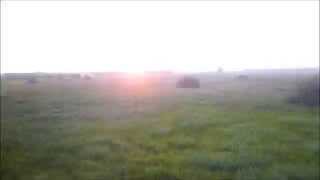 preview picture of video 'wschód słońca nad bagnami w obiektywie zalanego aparatu'