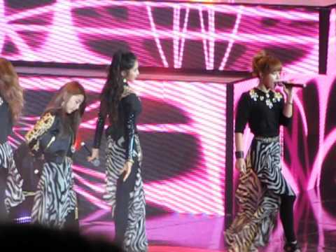 4Minute "Volume Up" @ KCON'12 [fancam]