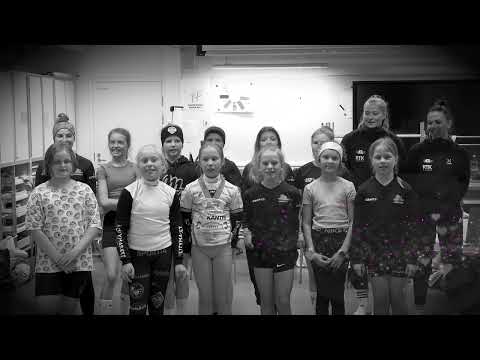 MaJusydän - Mailajuniorit E-tytöt feat Emilia Itävalo ja Tiia Peltonen -  Tenavaleiri Kankaanpää