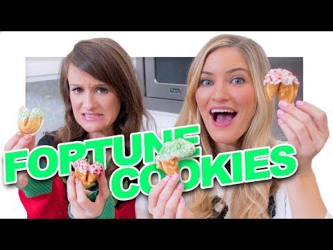 download lagu mp3 mp4 Xmas Fortune Cookies, download lagu Xmas Fortune Cookies gratis, unduh video klip Xmas Fortune Cookies