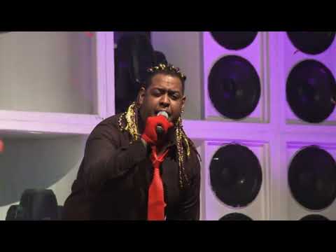 Leandro e as abusadas DVD Infinity Power  FURACÃO 2000 (Ao Vivo)