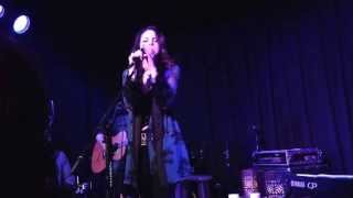 Liz Gillies - Wrecking Ball [Miley Cyrus cover] (Live at Genghis Cohen)
