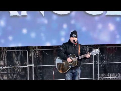 Jakub Smolík v Kladně o vánocích