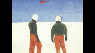 Guided By Voices - Everywhere With Helicopter