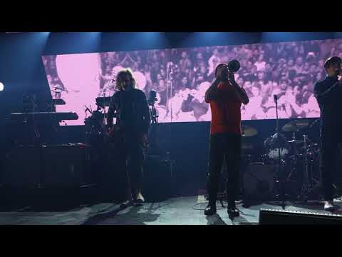 The National -  Vanderlyle Crybaby Geeks - Toronto -Sony Centre, December 9, 2017,