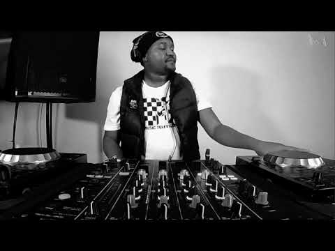 Roque (South Africa) Better on Foot DJ Mix