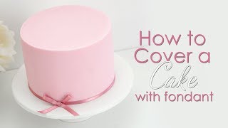 How to Prepare & Cover a Cake with Icing / Fondant