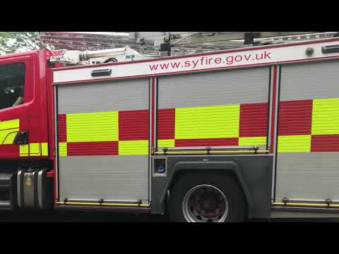 South Yorkshire Fire Engine on a Shout in Sheffield Saturday 24th July 2021