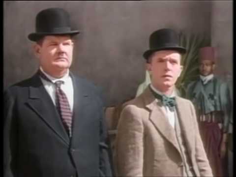 Stanlio e Ollio I due legionari - Anno 1931   Film completo a colori. Sottotitolato.