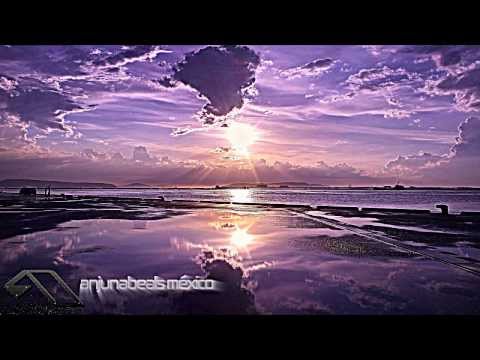 Paul Keeley & Michael Cassette vs. Empire of the Sun - A Sort of a Dream (Deeplay Mashup)