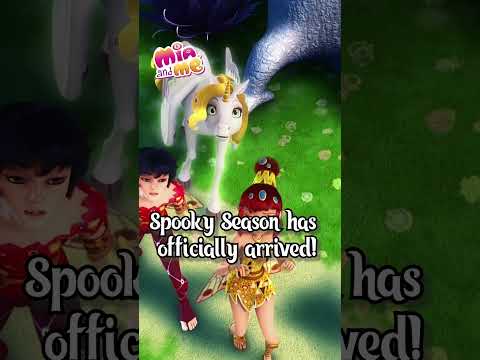 Spooky season has arrived in Centopia! 🦇🌌 #shorts