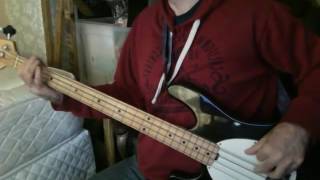 XTC bass cover - Fly on the Wall