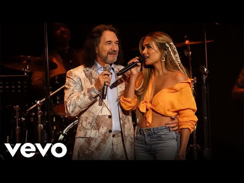 KAROL G, Marco Antonio Solís - Coleccionando Heridas (Live) Latin Grammys 2025