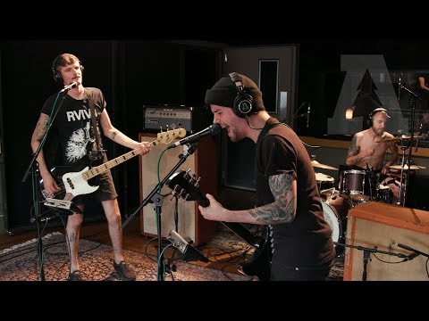 Birds in Row - 15-38 | Audiotree Live