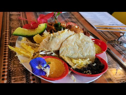 La Fonda Latina - Mercados Originais da Floresta Tropical de Kuranda