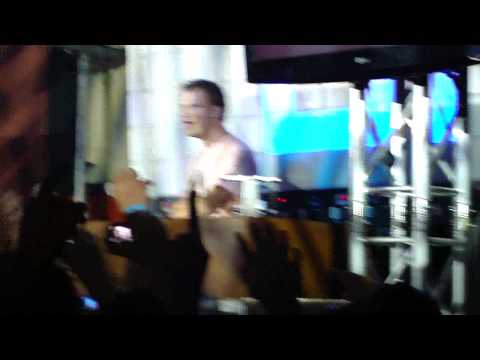 Dash Berlin @ Guatemala playing You Never Said (Video 09/24)