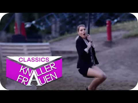 Spaß auf der Seilbahn | Knallerfrauen mit Martina Hill