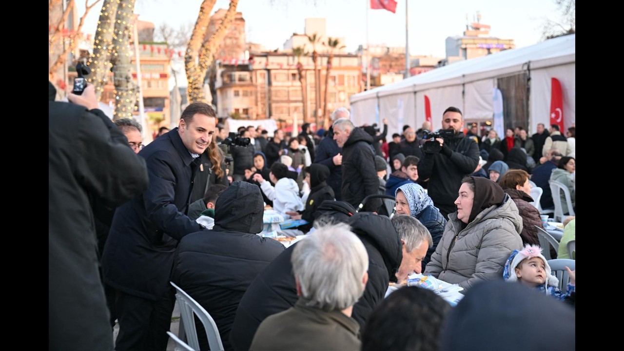 Akın, Ramazan'ın Bereketini İlçe İlçe Paylaşmaya Devam Ediyor
