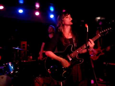 Nicole Atkins and the Sea "I'll Wait For You" live at Blend, 5/10/08