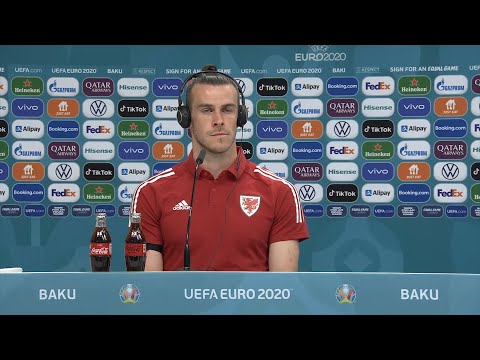 Reporter reminds Gareth Bale he hasn't scored for 11 games for Wales