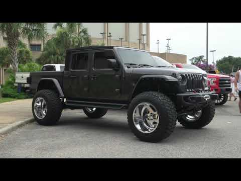 Nio Garcia x Brray x Juanka x Anuel AA x Myke Towers - La Jeepeta Remix (Concert Hall)