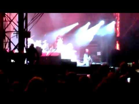 Foo Fighters Dave Grohl Monkey Wrench Milton Keynes 5th September 2015