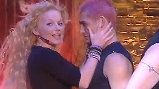 Geri Halliwell - Bag It Up (Live at Sunday Night&#39;s All Wright 2000) - HD