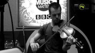 Cara Dillon performs 'Jacket So Blue' live on the Gerry Kelly Show