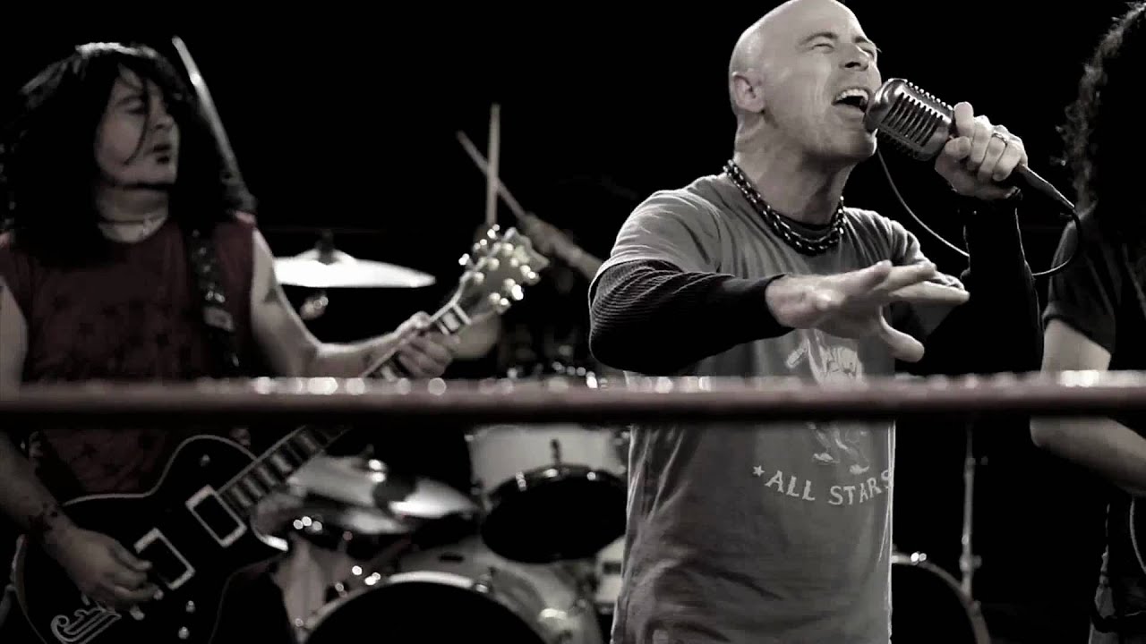 Armored Saint - Left Hook From Right Field