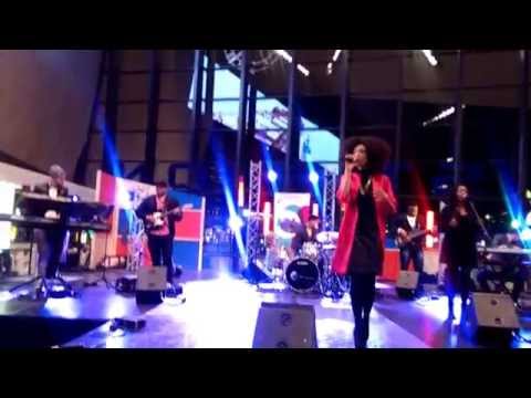 Poliana Vieira  - Time to Change @Rotterdam Centraal - 16th March 2014