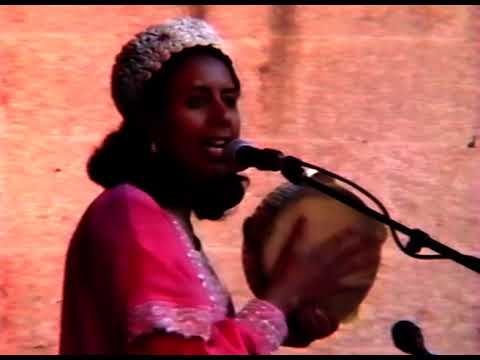 Hasna El Becharia - Les Suds, à Arles 2002