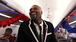 Michael James Scott Performs on The Best Flight Ever