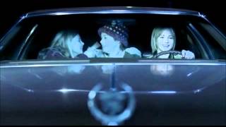 Jennifer Lawrence singing Ain&#39;t No Mountain High Enough