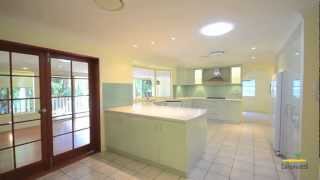 preview picture of video '10 Flora Court, Dundowran Beach, Hervey Bay | Whitney Mitchell Real Estate ph 4313 1111'
