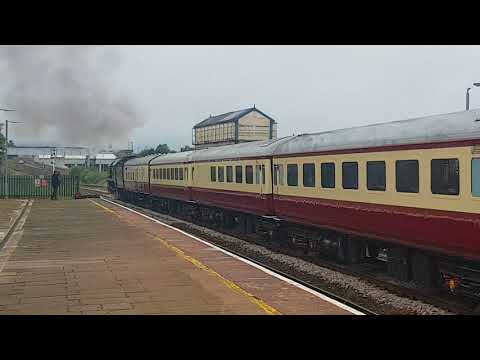 A Bulied passes through Rhyl .....