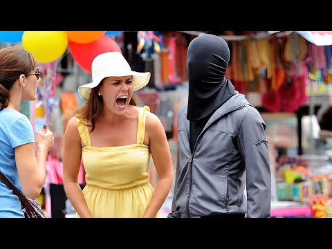 #mannequin Manequim Vivo assustando pessoas - Pegadinha