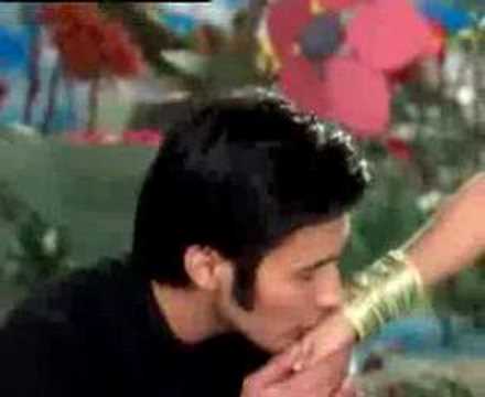 Chhod Do Aanchal Zamana Kya Kahega — watch video