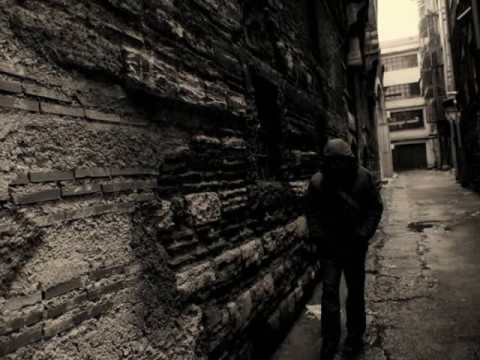 Queen + Paul Rodgers  Reaching Out