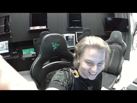 Aleksib bullying headtr1ck