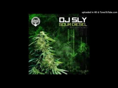 Dj Sly & Pacso - Honey Monster