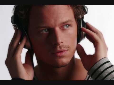 Fedde Le Grand (feat. Mitch Crown) - Let Me Be Real