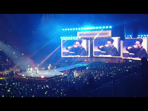 GOT7 IN PARIS 2019 (KEEP SPINNING TOUR) JUST RIGHT