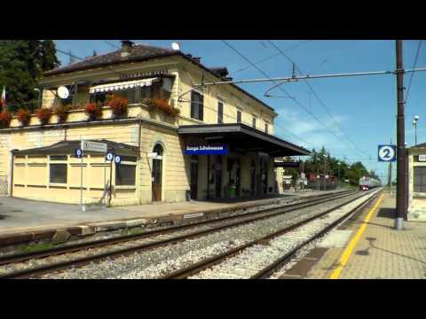 TIGRE E.652-016 IN TRANSITO CON CARRI MERCI UALNS-X : BORGO S.D. (CN) 24 - 8 - 2014.