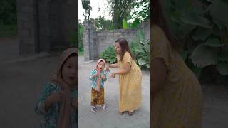Download lagu Mothers wearing skirts #nabeldanmama mp3