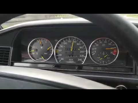 Mercedes-Benz 190E 2.6 100 km/h-200 km/h | Autobahn Acceleration