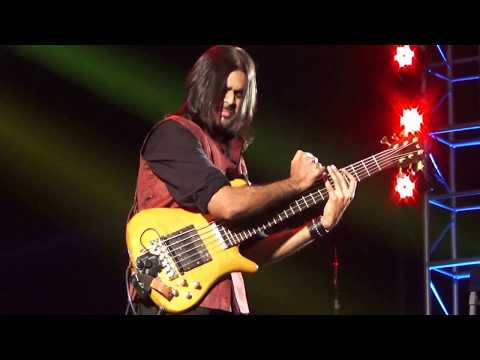 Sheldon D'Silva at NH7 Weekender (HD)