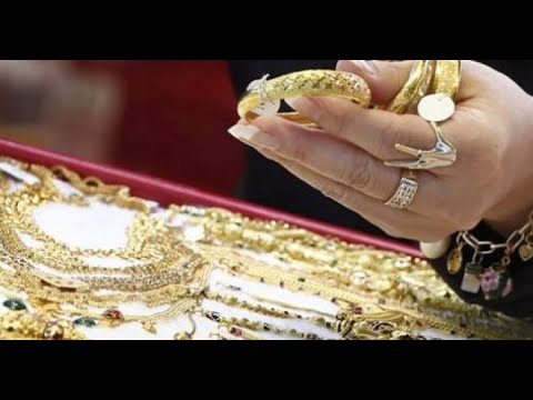 Ja se si 3 italiane vjedhin argjendarinë në Vlorë,hutojnë shitësen dhe marrin byrzylykun me diamante