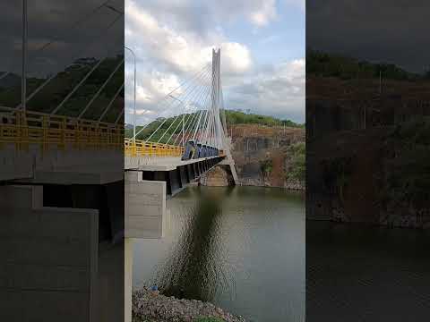Nos fuimos al puente del distrito de Carolina, en San Miguel ! ! ! #ElSalvador #Biker #Aventura