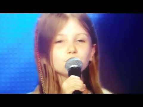 Natasza Kotlarska-,,Pół kroku stąd" Voice Kids