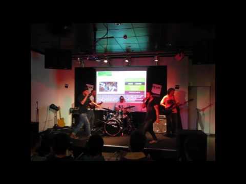 Strugglaz Project - Jah Not Dead (Fnac Almada)